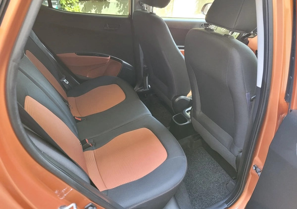 Hyundai i10 cena 34900 przebieg: 75380, rok produkcji 2015 z Warszawa małe 529